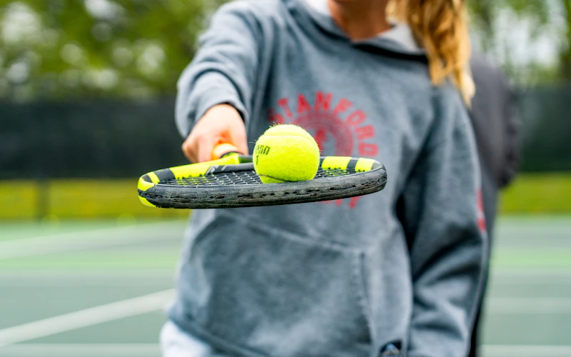 Tennis Grip Size Guide — How to Measure Your Grip