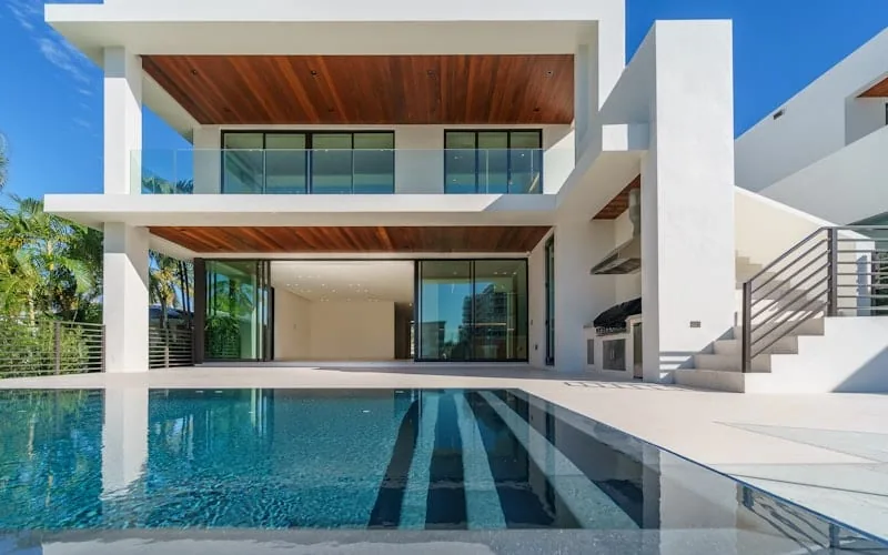 Richest Tennis Players' Homes — Inside the Mansions